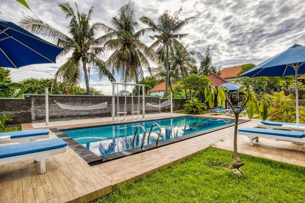 Megaland Bungalow Batununggul Екстер'єр фото