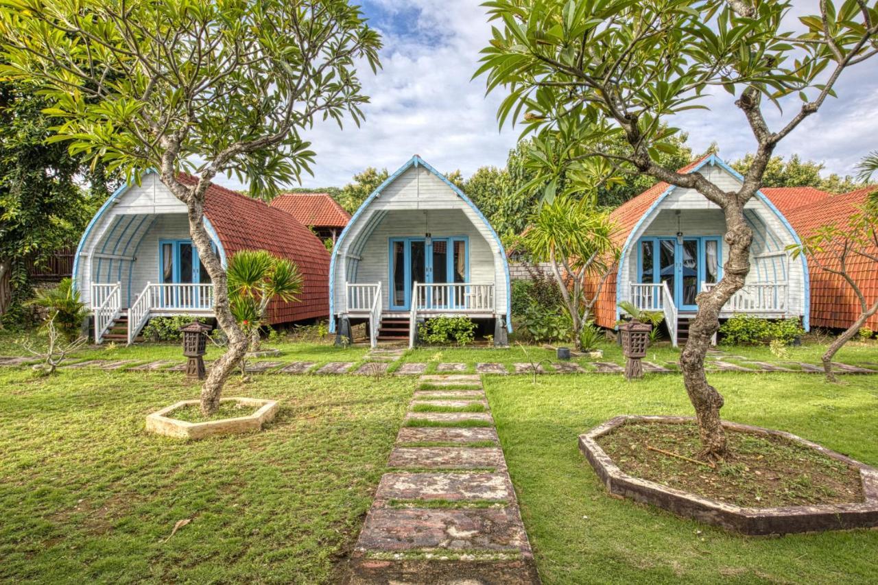 Megaland Bungalow Batununggul Екстер'єр фото