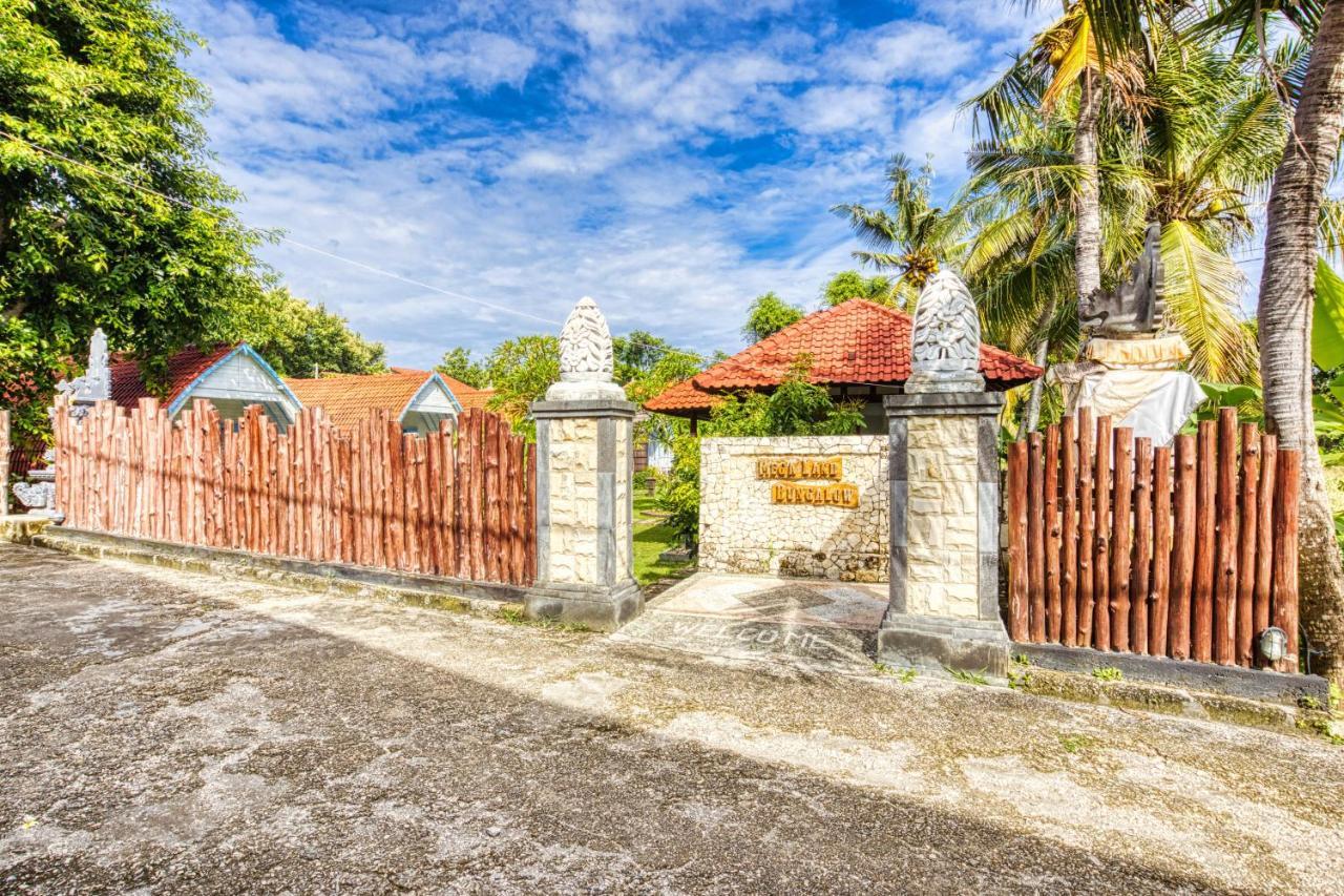 Megaland Bungalow Batununggul Екстер'єр фото
