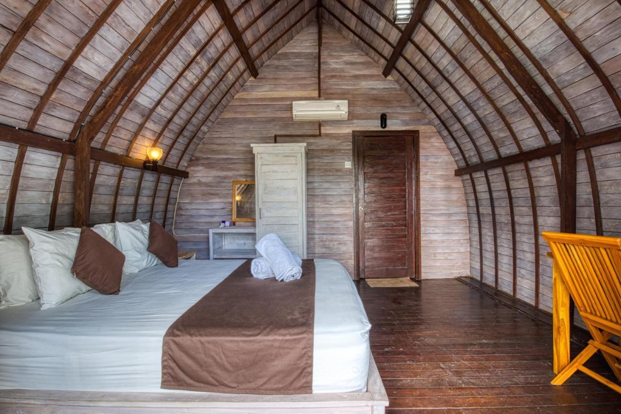 Megaland Bungalow Batununggul Екстер'єр фото